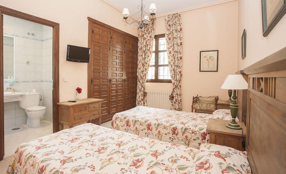 Hostal Las Paneras Ávila Exterior foto